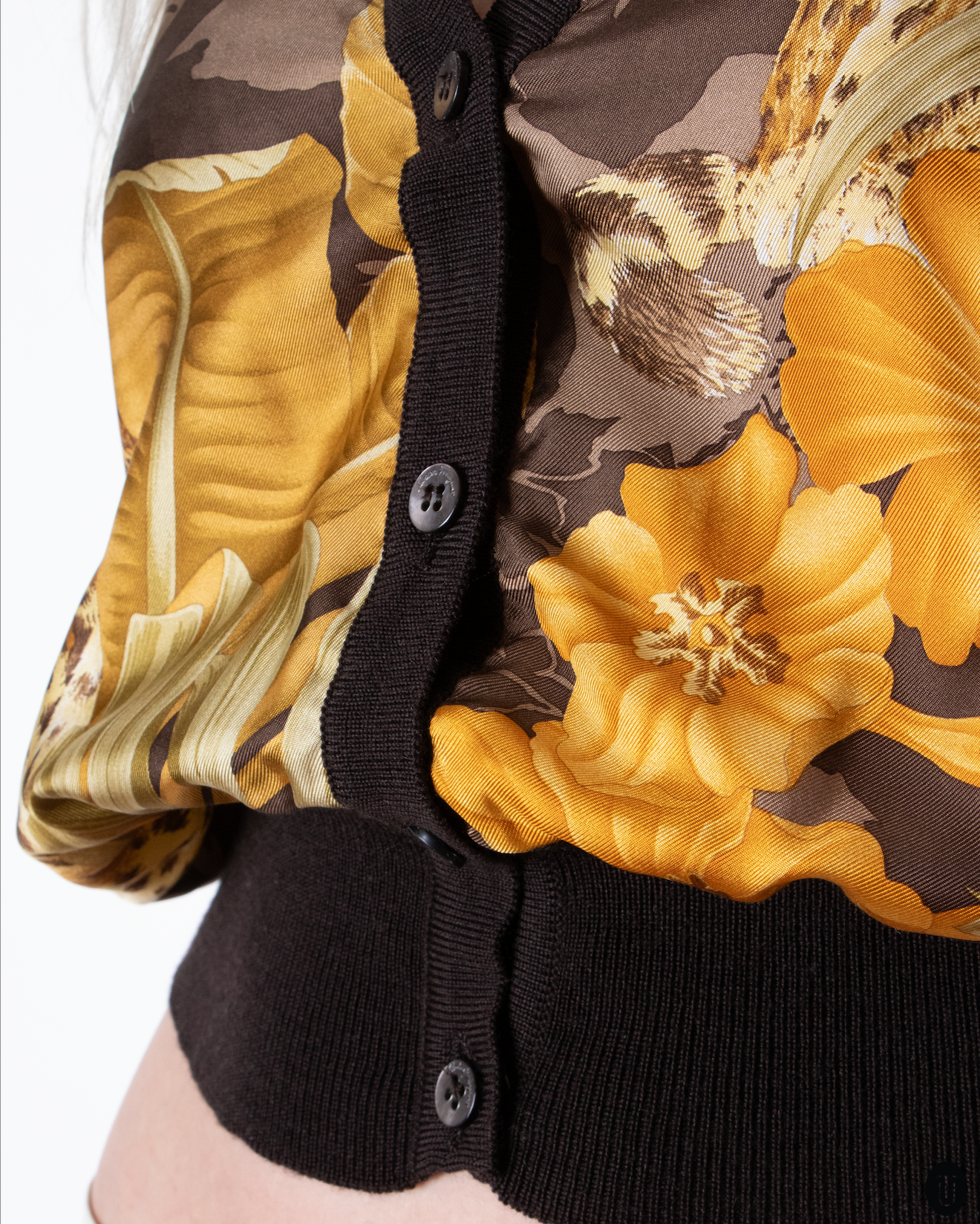 90's Salvatore Ferragamo Silk Cardigan S