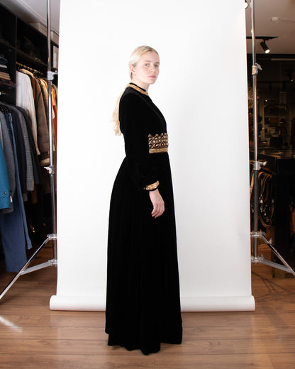 1970s Balmain Haute Couture Velvet and Beaded Evening Dress XS