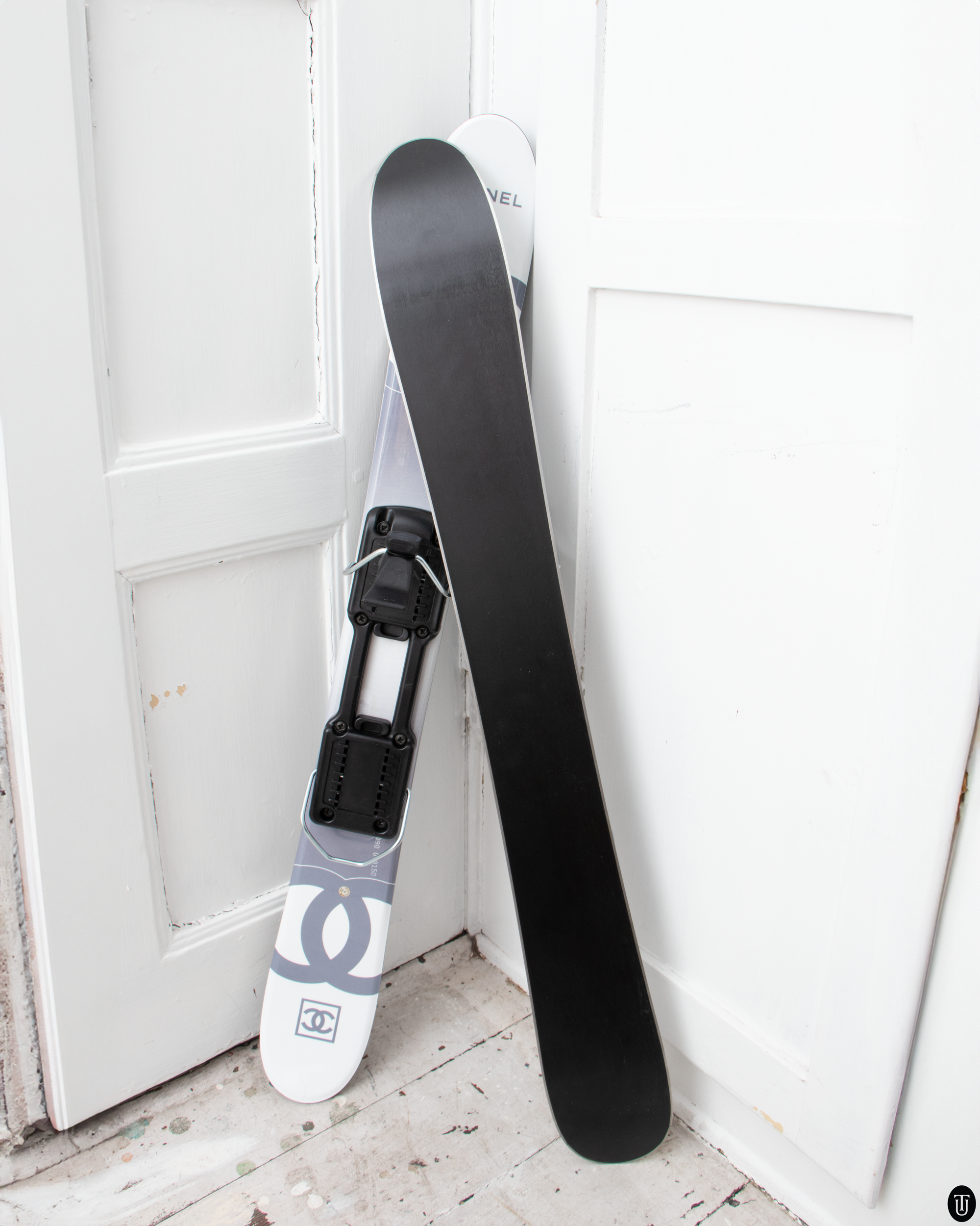 A/W2000 Chanel Trick Skis