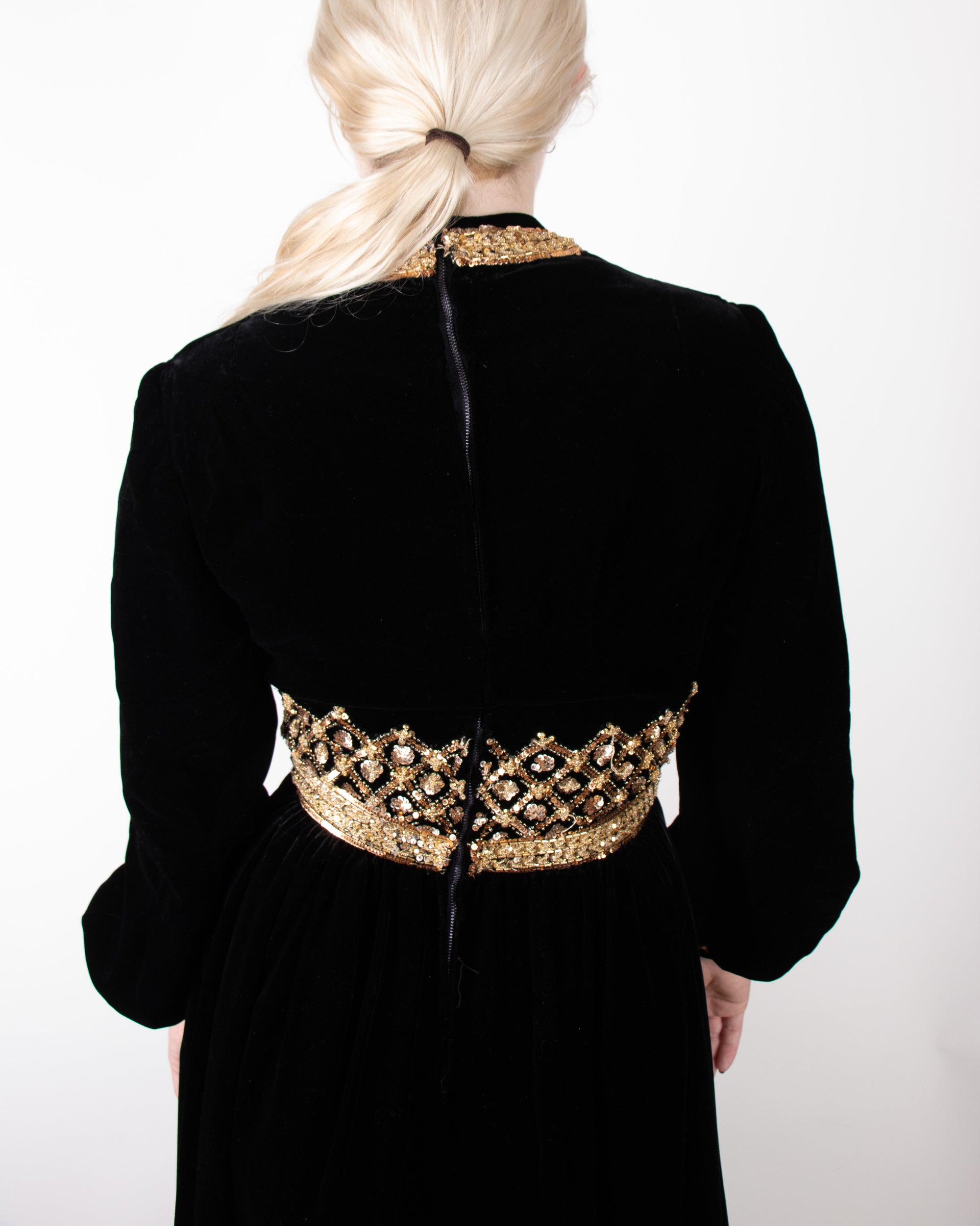 1970s Balmain Haute Couture Velvet and Beaded Evening Dress XS