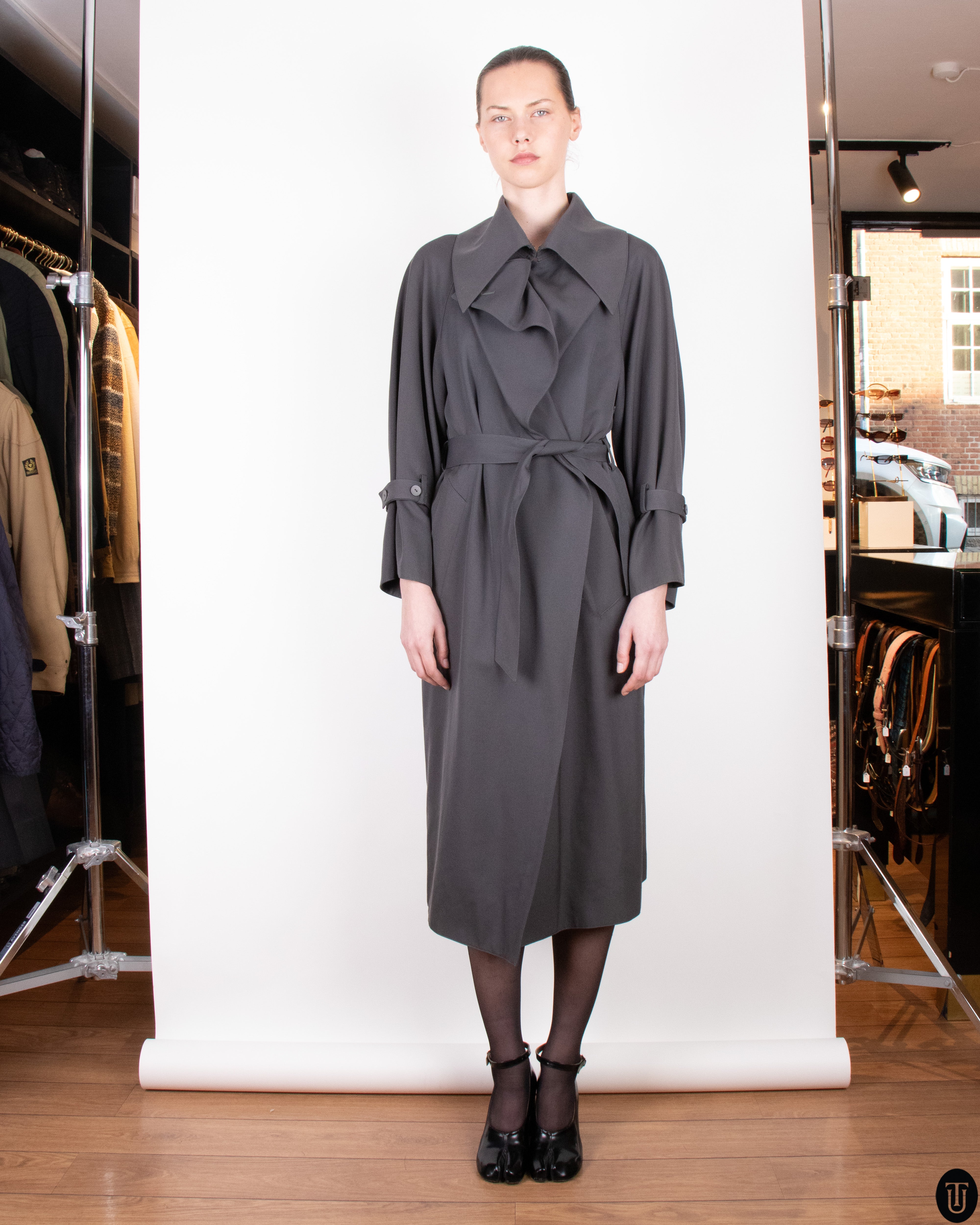 ジャケット・アウター STATE OF CLAUDE MONTANA State of Claude Montana Metallic Nylon Blend Cropped Puffer