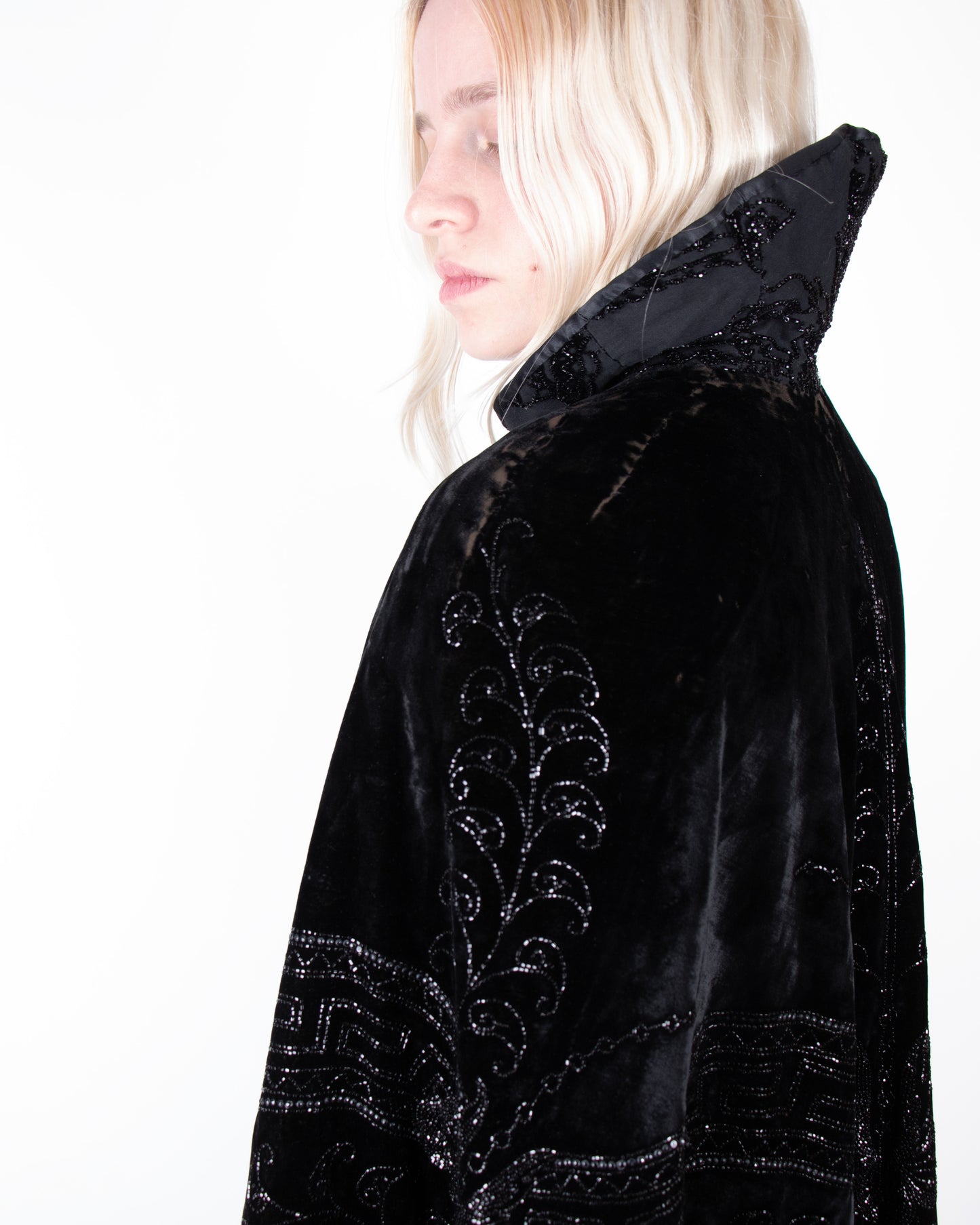 Rare 1890s Victorian Black Embellished Silk Velvet Cape M