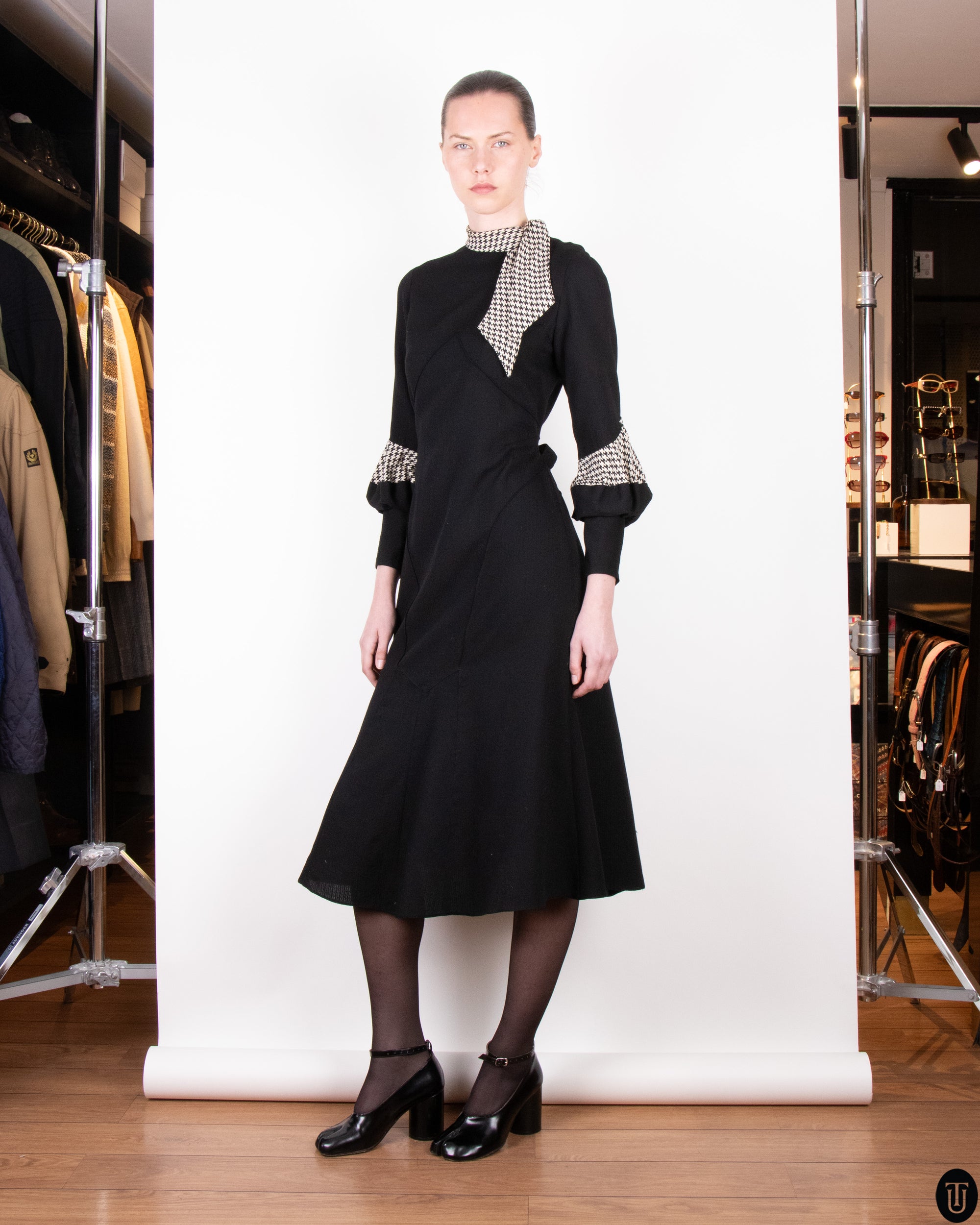 1930's Fitted A-Line Wool Crepe Dress XS