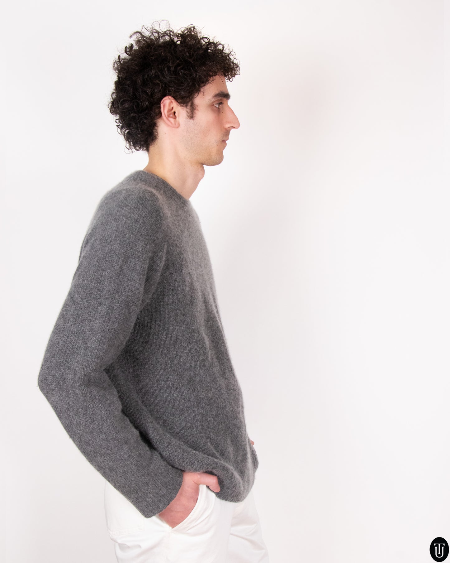 00's Giorgio Armani Cashmere Sweater M