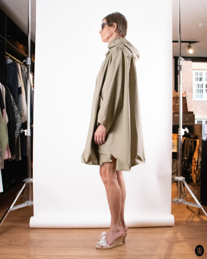 90's Valentino "Raincoats" Beige Cotton Cape L