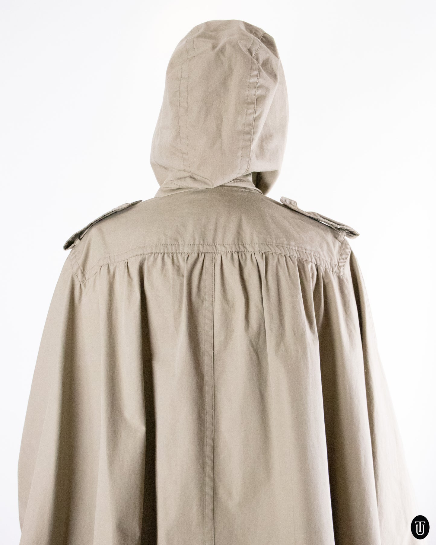 90's Valentino "Raincoats" Beige Cotton Cape L