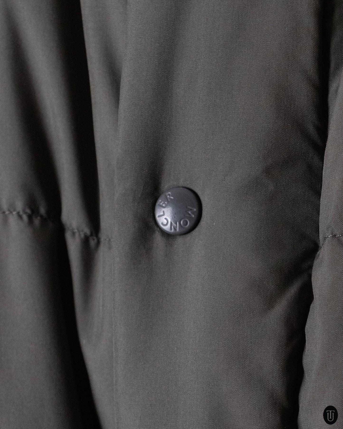 00's Moncler Dark Taupe Duvet Jacket L