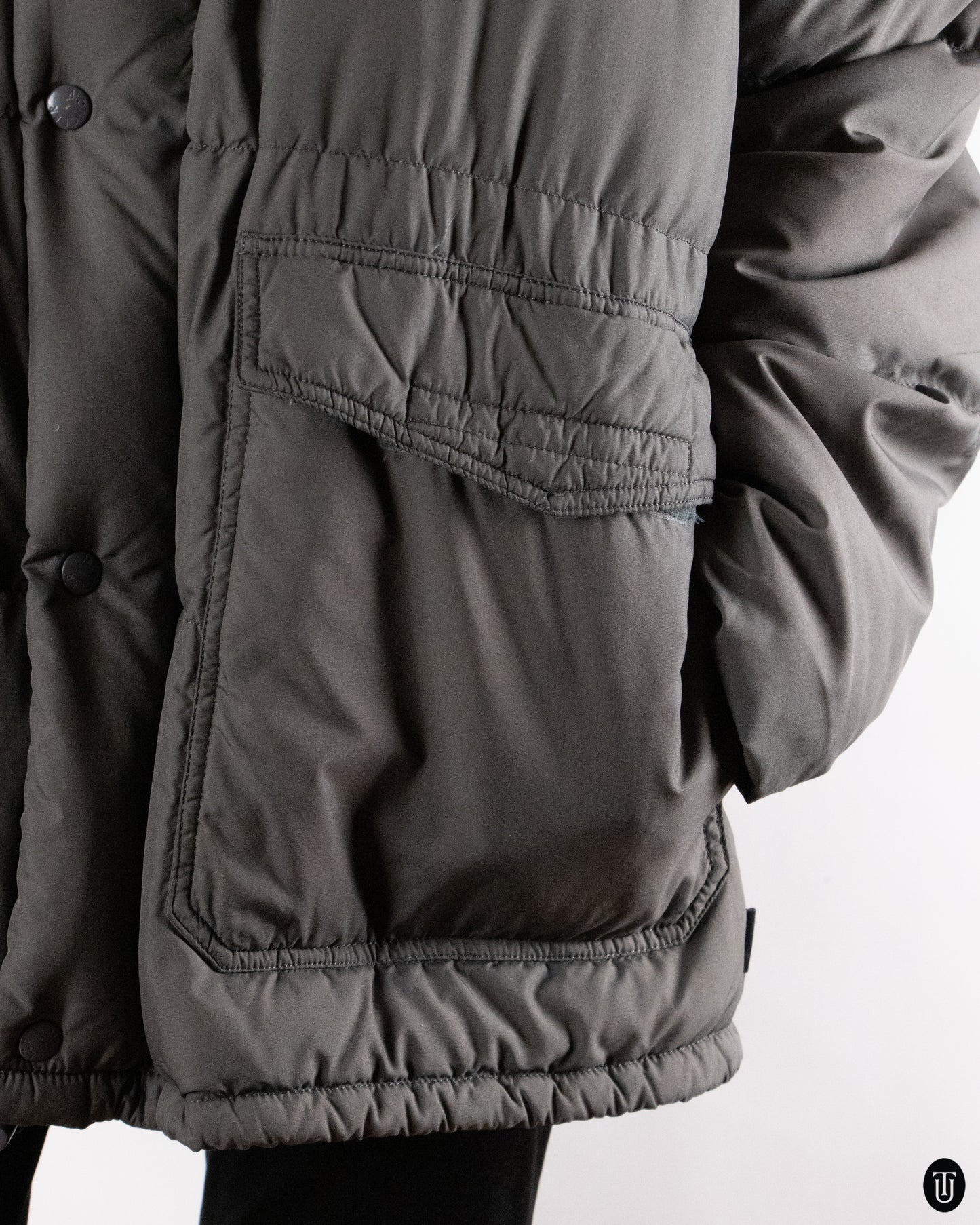 00's Moncler Dark Taupe Duvet Jacket L