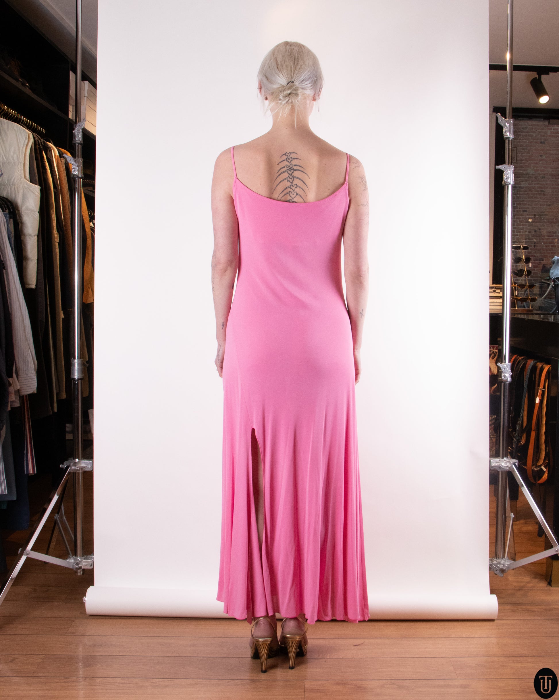 hot pink versace dress 2005 Versace Couture Runway Pink Beaded Stretch Silk High-Low Gown