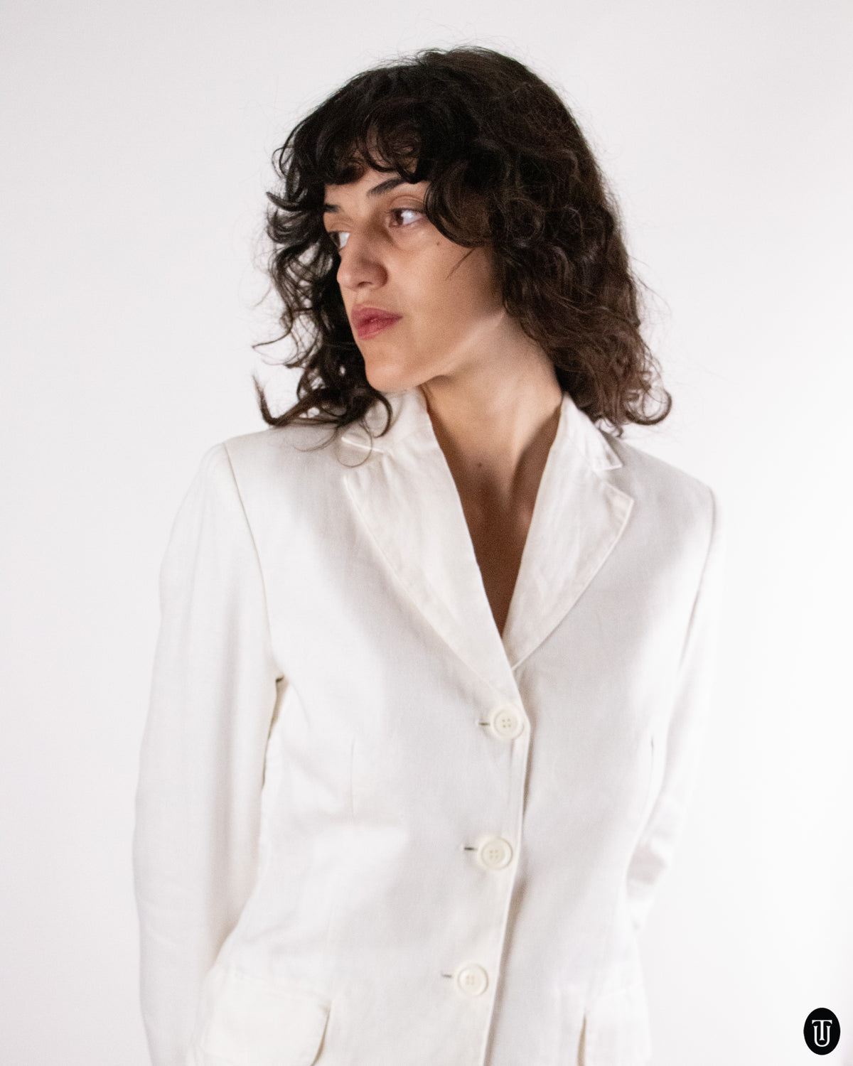 90's Gian Franco Ferré White linen suit S