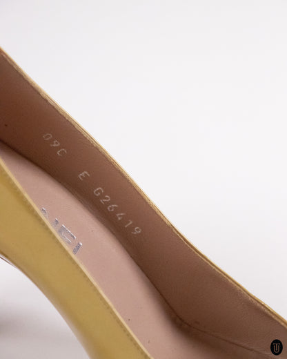00's Chanel Butter Yellow Patent Leather Heels