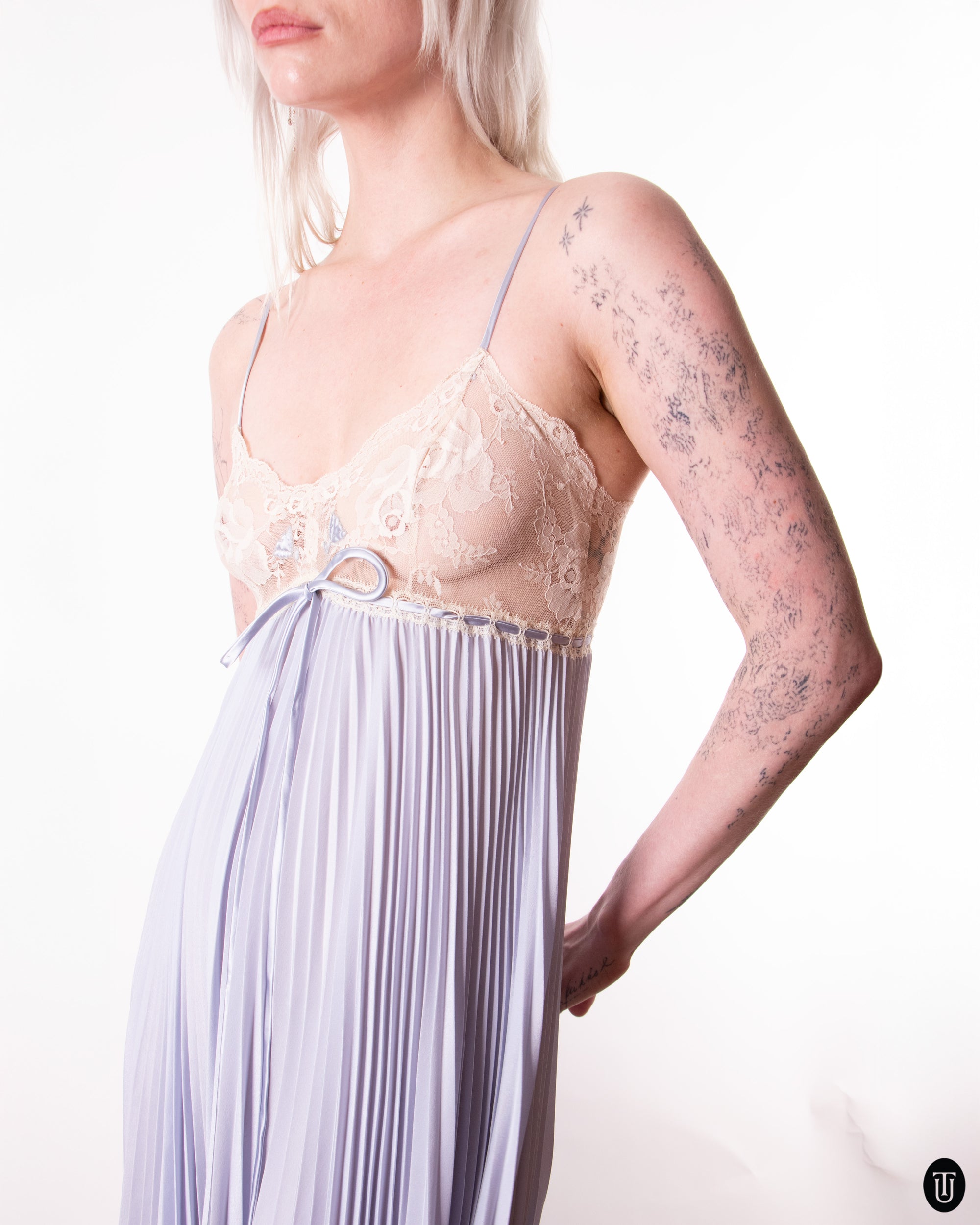 70's Lavender Lace Gown S