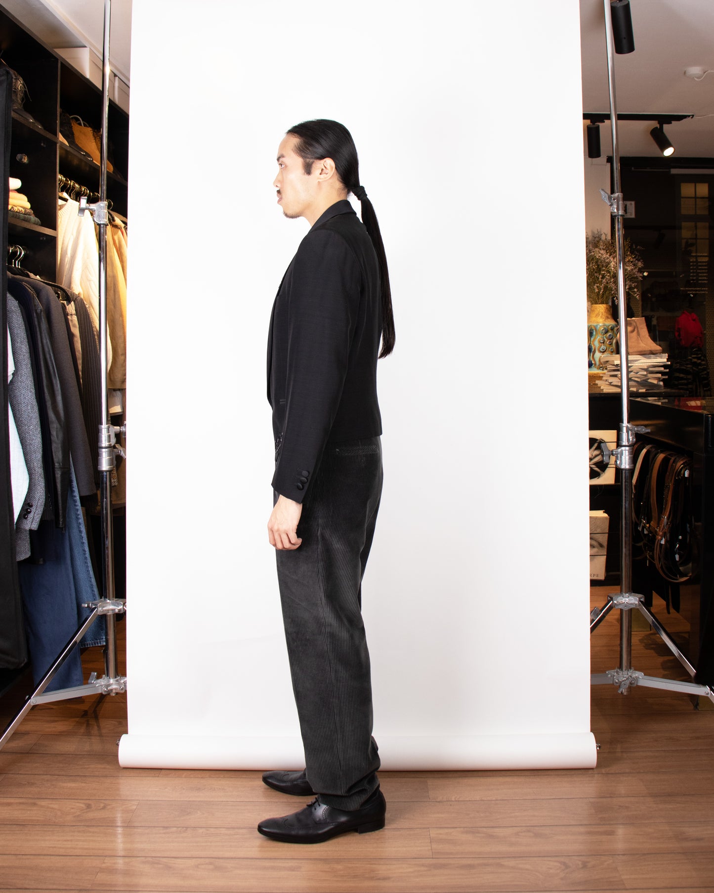 00's Tailored Italian Black Embellished Tuxedo blazer S