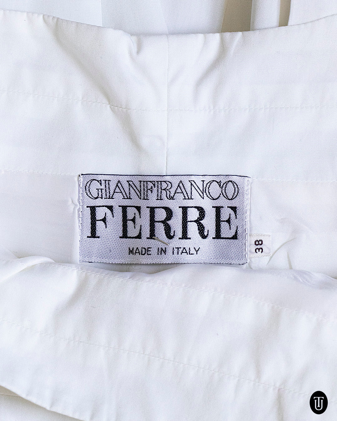 1980s Gianfranco Ferré High-Rise White Trousers S