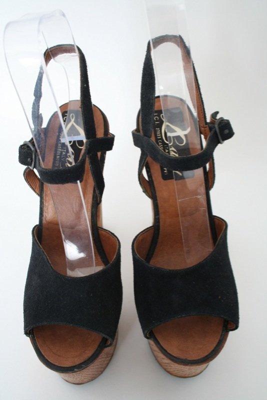 1970s Black Platform Sandals